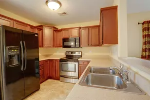 102 Burgundy Ct, Batesburg, SC 29006 - Photo 7