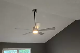 258 Hillsborough St, Columbia, SC 29212 - Photo 17