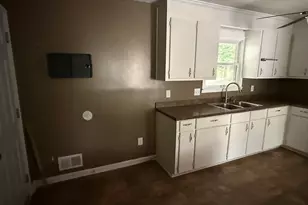 709 Meadowlake Dr, Columbia, SC 29203 - Photo 9