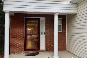 174 Preston Green Dr, Columbia, SC 29209 - Photo 1