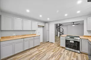 818 Motley Rd, Hopkins, SC 29061 - Photo 13