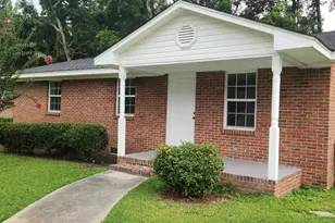 105 Tucker Mill Cir, Saint Matthews, SC 29135 - Photo 1