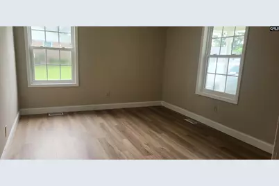 105 Tucker Mill Circle, Saint Matthews, SC 29135 - Photo 11