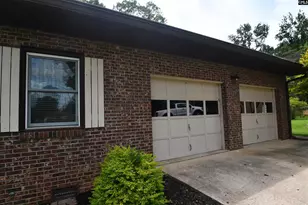 1046 Tanglewood Ct, Newberry, SC 29108 - Photo 3