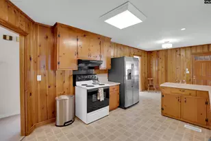 3002 Hilldale Rd, West Columbia, SC 29170 - Photo 13