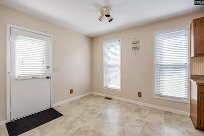 8025 Skylark Drive, Columbia, SC 29209 - Photo 11