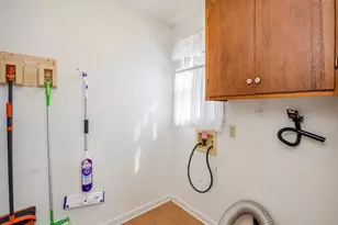 8025 Skylark Dr, Columbia, SC 29209 - Photo 17