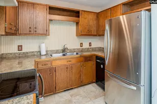 8025 Skylark Dr, Columbia, SC 29209 - Photo 15