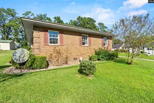 1028 Edgefield Ave NW, Aiken, SC 29801 - Photo 5