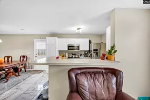 323 E Waverly Pl Ct, Columbia, SC 29229 - Photo 9