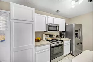 323 E Waverly Pl Ct, Columbia, SC 29229 - Photo 13