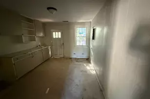 647 Miller Rd, Sumter, SC 29150 - Photo 5