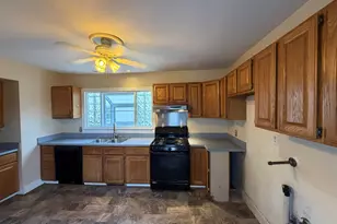 904 Cedar Terrace Rd, Columbia, SC 29209 - Photo 7