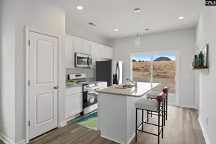 210 Laurinton Farms Dr, Hopkins, SC 29061 - Photo 3