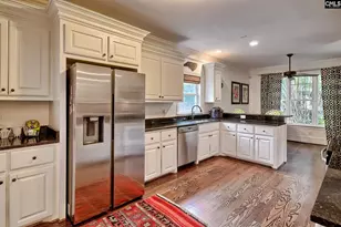 3924 Yale Ave, Columbia, SC 29205 - Photo 11