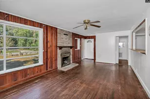 1514 Lewis St, Camden, SC 29020 - Photo 3