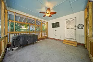 1715 Gilvie Ave, West Columbia, SC 29169 - Photo 23
