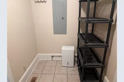 3219 Blossom, Columbia, SC 29205 - Photo 13