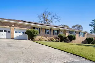 107 Cherry Ln, Cayce, SC 29033 - Photo 1