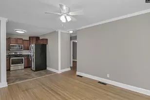 2728 Holt Dr, Columbia, SC 29205 - Photo 5