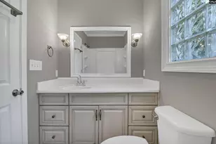 2728 Holt Dr, Columbia, SC 29205 - Photo 15