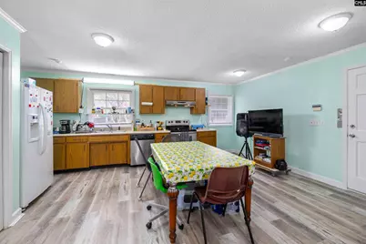 2069 Hydrick Avenue, Orangeburg, SC 29118 - Photo 9