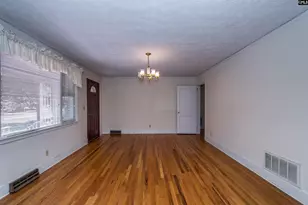 1610 D Ave, West Columbia, SC 29169 - Photo 5