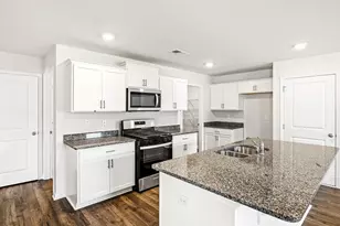 1047 Rampart Ct, Lugoff, SC 29078 - Photo 3