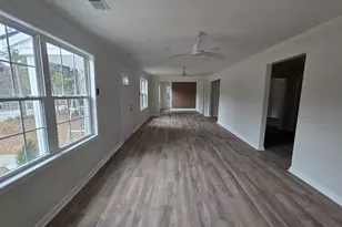 416 Thames St, Manning, SC 29102 - Photo 3