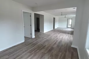 416 Thames St, Manning, SC 29102 - Photo 23