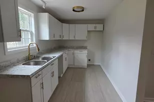 416 Thames St, Manning, SC 29102 - Photo 29