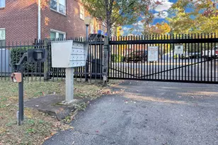 3425 River Dr B, Columbia, SC 29201 - Photo 15