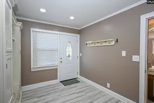 608 Academy St, Batesburg, SC 29006 - Photo 17