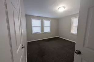 223 Caldwell St, Newberry, SC 29108 - Photo 7