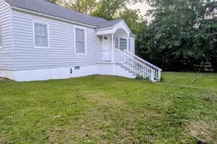 223 Caldwell St, Newberry, SC 29108 - Photo 3