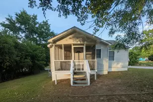223 Caldwell St, Newberry, SC 29108 - Photo 15