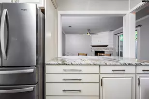 251 Shoreline Dr, Columbia, SC 29212 - Photo 9