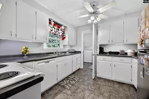 941 Mohegan Trail, West Columbia, SC 29169 - Photo 11