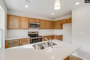1076 Astoria Dr, Columbia, SC 29229 - Photo 9