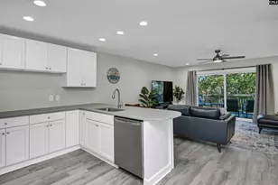 301 Harbor Heights Dr 6D, Lexington, SC 29072 - Photo 11