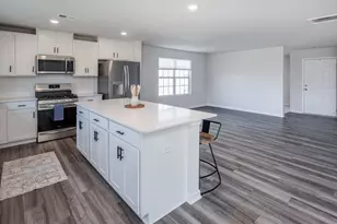 413 Windy Farm Rd, Gilbert, SC 29054 - Photo 9