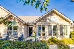 157 Peach Grove Cir, Elgin, SC 29045 - Photo 3