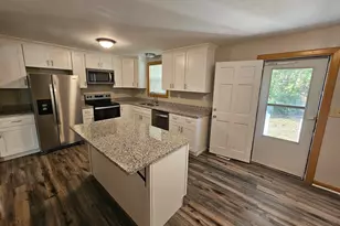 1561 Bradley Rd, Camden, SC 29020 - Photo 13