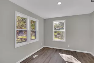 2011 Smith St, Columbia, SC 29209 - Photo 11