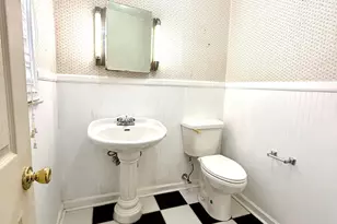 215 Mill St, Saint Matthews, SC 29135 - Photo 11