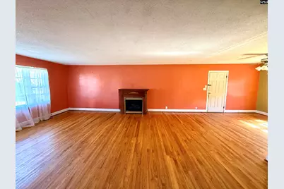 215 Mill Street, Saint Matthews, SC 29135 - Photo 3