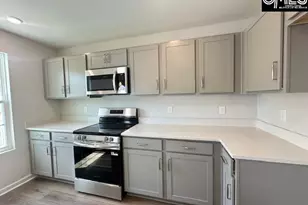 1084 Astoria Dr, Columbia, SC 29229 - Photo 9