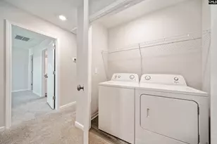 1114 Crescent Moon Loop, Hopkins, SC 29061 - Photo 9