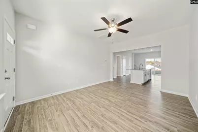 1114 Crescent Moon Loop, Hopkins, SC 29061 - Photo 3