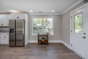 2719 Glenwood Rd, Columbia, SC 29204 - Photo 11